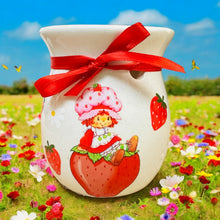 Load image into Gallery viewer, Strawberry shortcake Flowers and Strawberries
